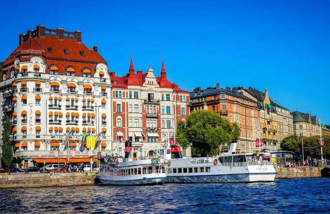 Hundreds of companies are offering part-time jobs in Stockholm!